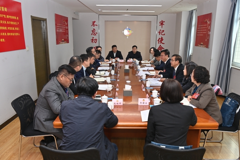 a83a21acaa7e60988ed1720f669ec976_s_06e9acd4b7de435e98953d40c1a281ac.jpg